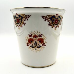 Royal Arden Somerset Pot / Planter - Fine Bone China England